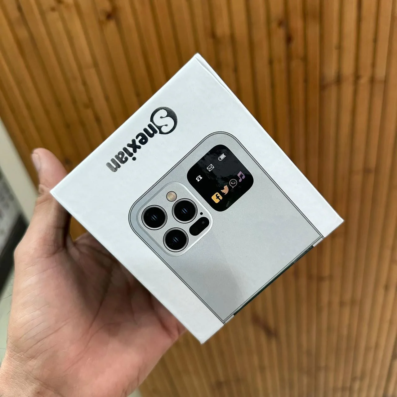 iPhone 15 Pro Flip Phone - KeyPad ⚡ Free Gift 🎁